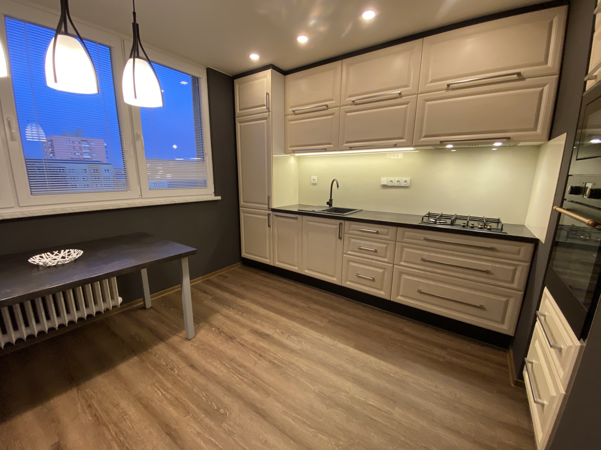 Krásný byt 3+1 s balkonem, Opava, Kateřinky