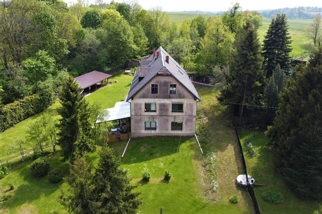 Pěkný dům - selské stavení.